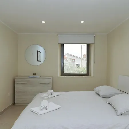 Apartment Beachfront Boutique Duplex In