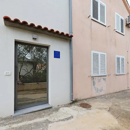 Apartamento Beachfront Boutique Duplex In
